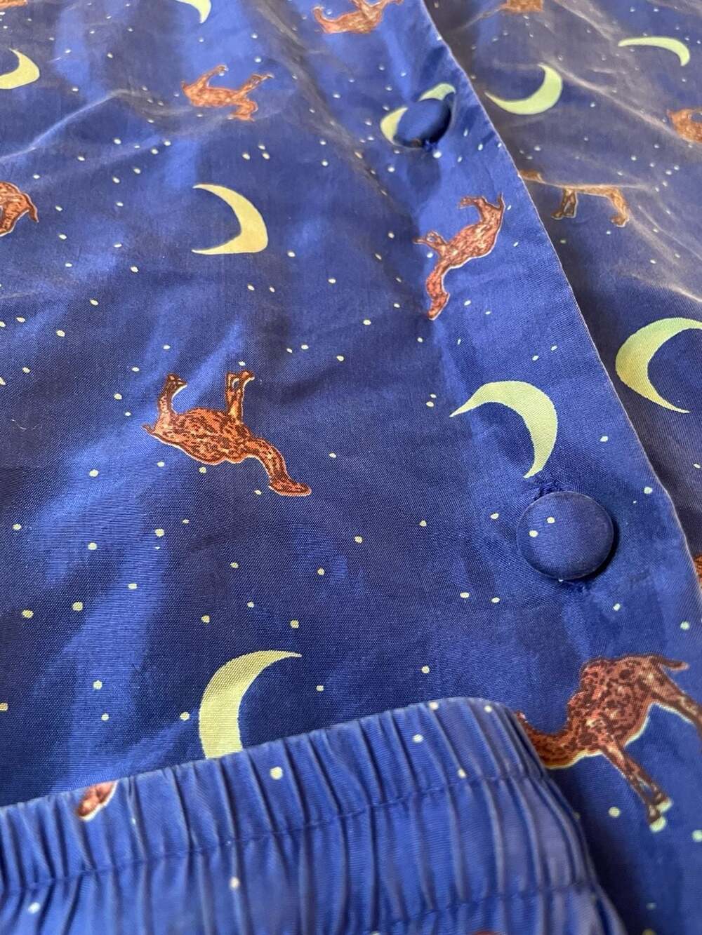 Vintage 1993 Camel Tobacco Promotional Silk Pajama Nightshirt and shorts set - Picture 2 of 7
